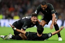 三亿体育体育app-那不勒斯逆转获胜快乐取得连胜四场的简单介绍