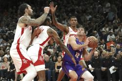 三亿体育体育活动-美国篮球队大胜对手，晋级半决赛