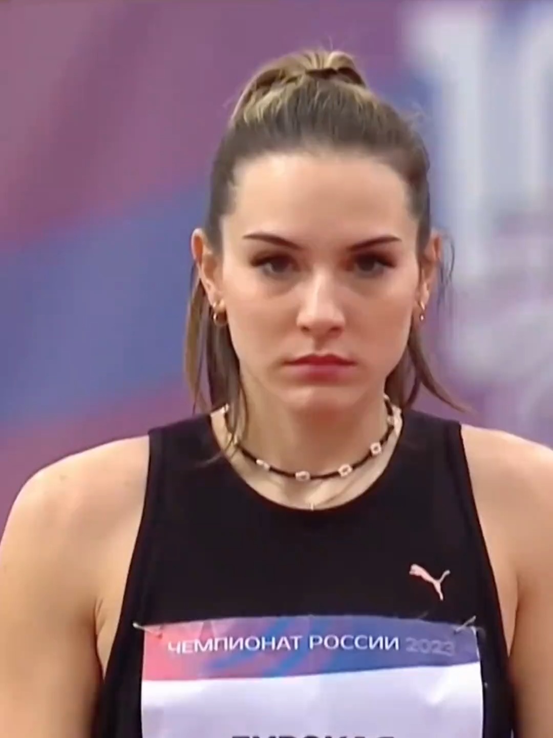 田径女子跳远:美国选手夺冠 田径女子跳远:美国选手夺冠