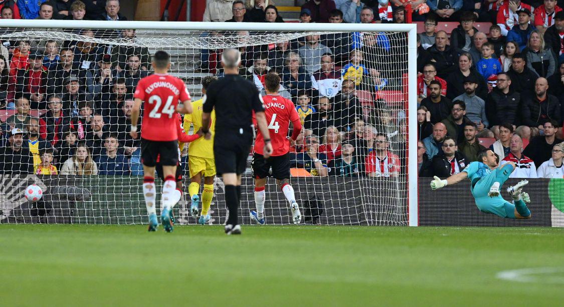 南安普顿攻守不均衡,连续失利 南安普顿攻守不均衡,连续失利