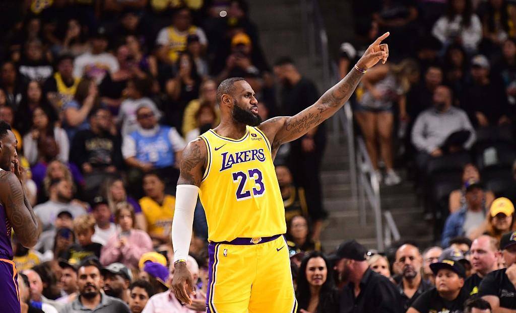 关于阿尔希拉尔冲击季军，年轻球员表现亮眼的信息